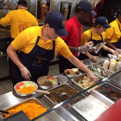 The Halal Guys 356 Photos 554 Reviews 5444 Lemmon Ave Photo Of The Halal Guys Dallas Tx United States Pretty Straight Forward