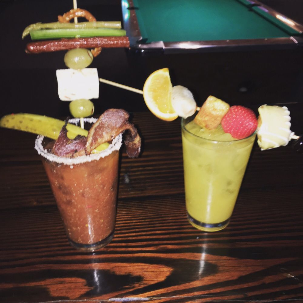 Deli Sports Bar 14 Photos & 37 Reviews Sports Bars 9635 W Peoria