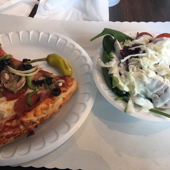 upper crust pizza 39 photos 120 reviews pizza 1200 k st