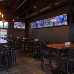 Little Tails Bar And Grill Order Food Online 35 Photos 21 Photo Of Little Tails Bar And Grill Lake Forest Il United States