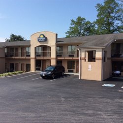 Days Inn Suites Laurel Near Fort Meade 16 Photos 22 Reviews Photo Of Days Inn Suites Laurel Near Fort Meade Md United