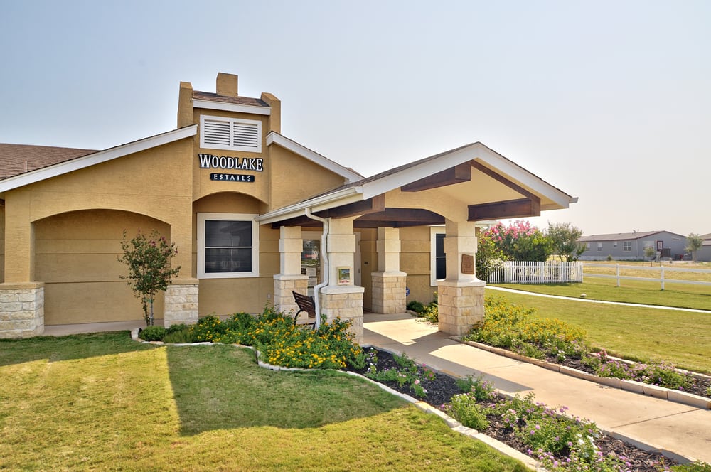 Woodlake Estates Roberts Communities Mobile Home Parks 7151