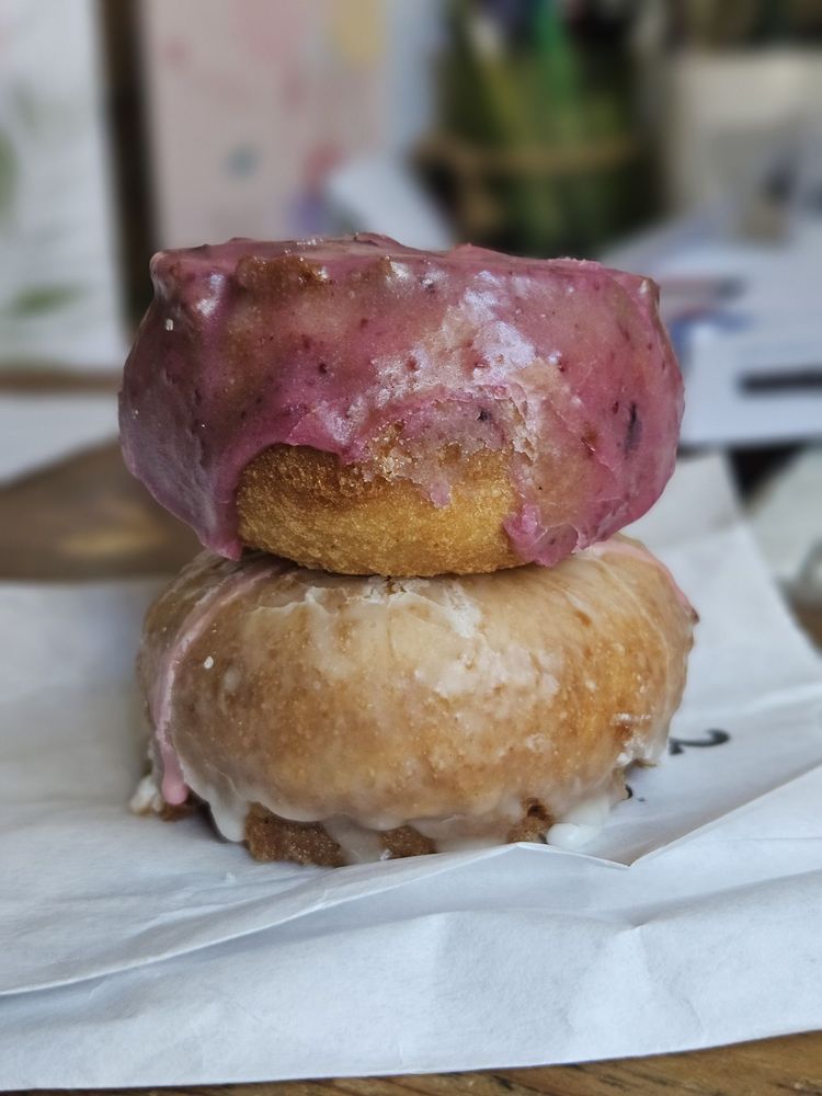 Pepples Donut Farm