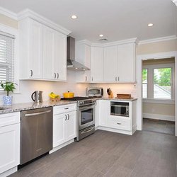 Captain Cabinets Get Quote Cabinetry 3225 S Macdill Ave South Photo Of Captain Cabinets Tampa Fl United States Forevermark Ice White Shaker