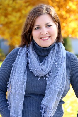 Betsy Bergman - Coldwell Banker