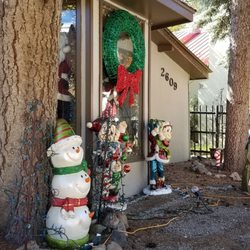 Rocky Mountain Christmas 12 Photos Gift S 2609 Sudderth Dr Photo Of Rocky Mountain Christmas Ruidoso Nm United States How Adorable