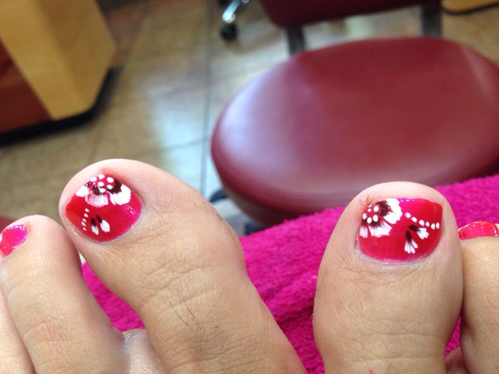 The Natural Nails 93 Photos & 27 Reviews Nail Salons 337 SW Pine