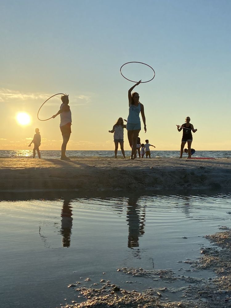 Surfside Hooping Image