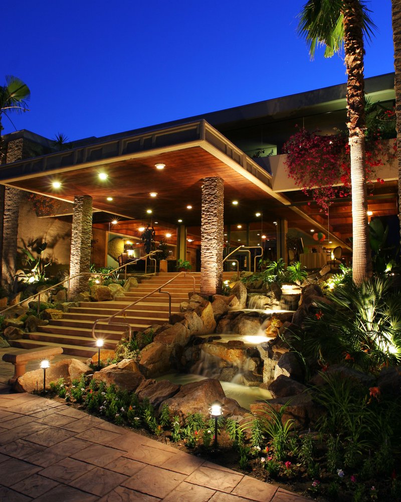 Swingers clubs in palm springs ca Lifestyle Swingers Clubs Listings