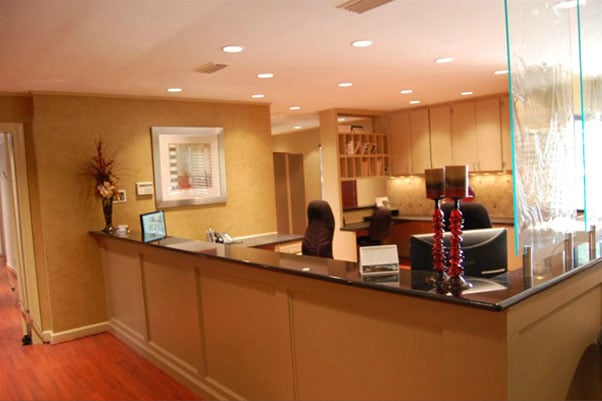image of business Earl Rogers, DMD