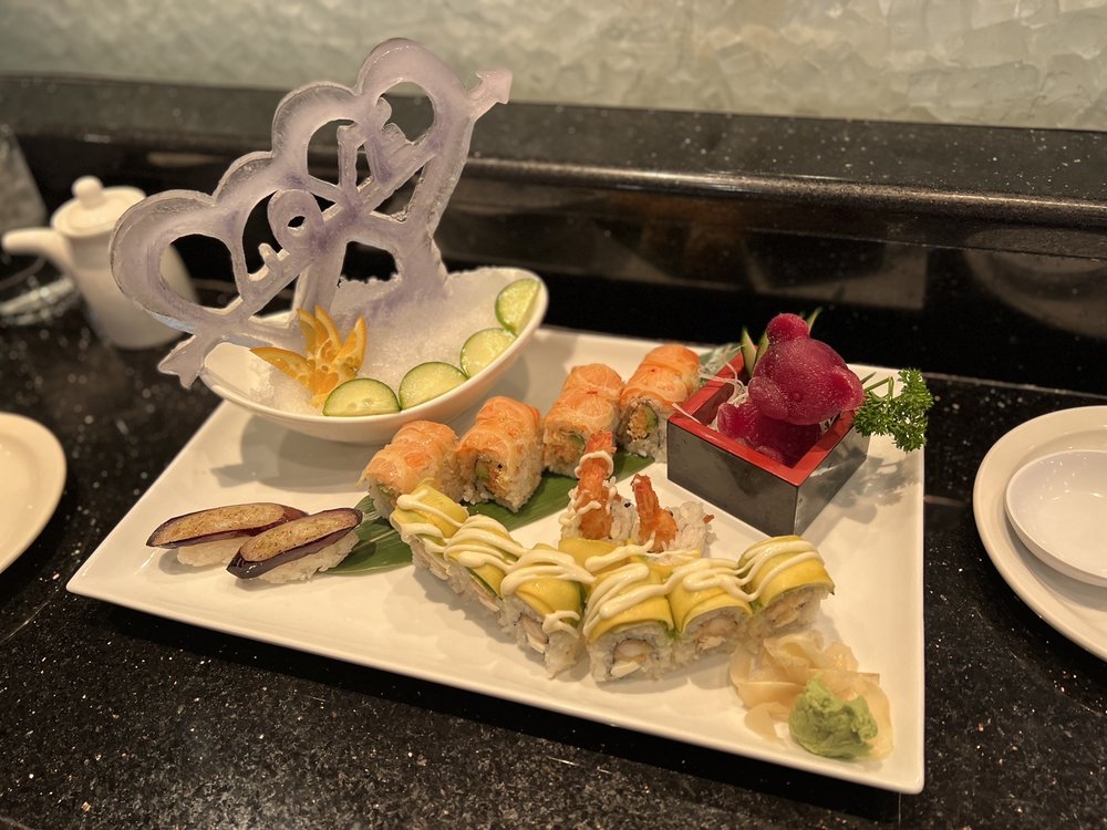 Blue Fin Sushi Bar & Restaurant