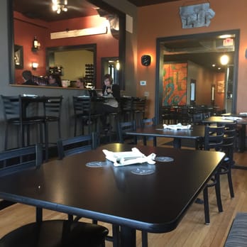 Bata S Restaurant Closed 53 Photos 75 Reviews American New Photo Of Bata S Restaurant Cedar Rapids Ia United States Cool Place Great