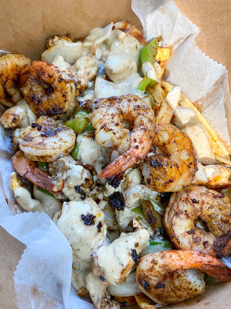 Shmack'n Plates Bistro