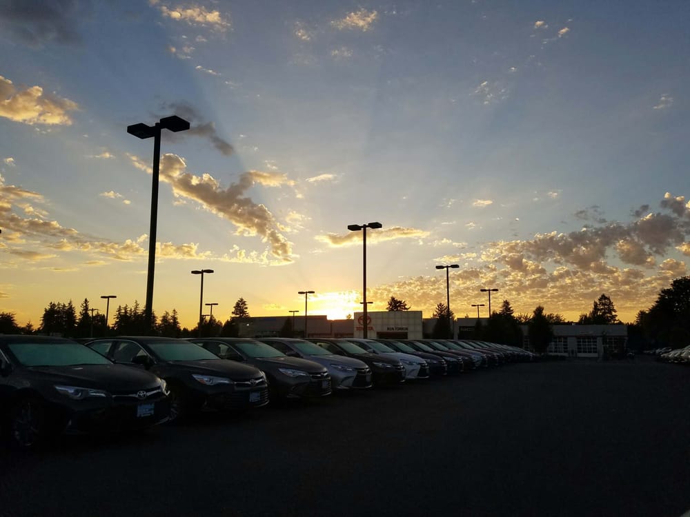 Ron Tonkin Toyota 64 Photos 150 Reviews Auto Repair 750 Se Ron Tonkin