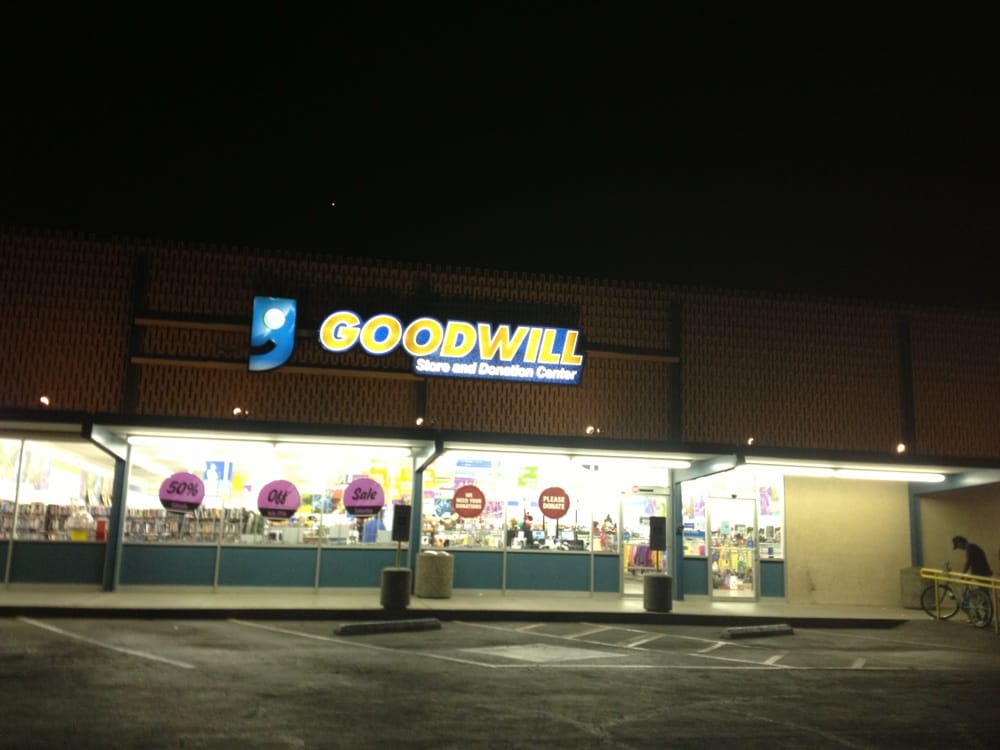 Goodwill of Central Arizona CLOSED Community Service/NonProfit