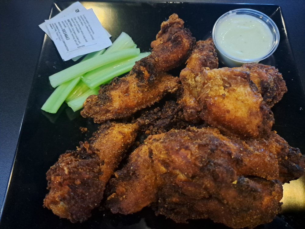 Penn Hotel Sports & Raw Bar