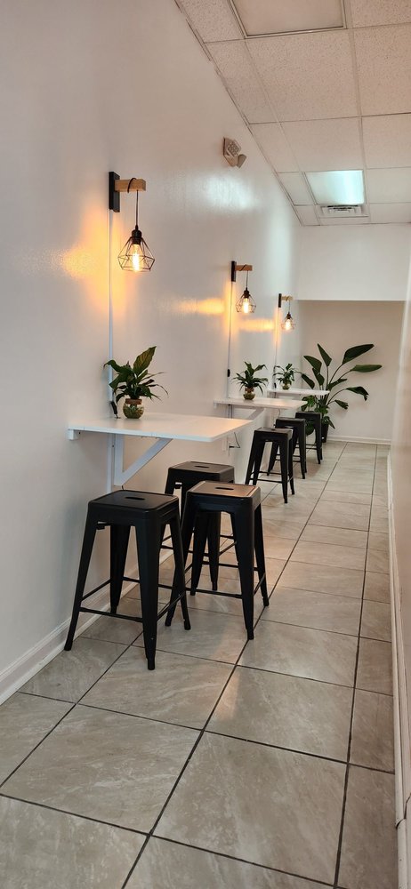 Tealicious Banhmi & Boba