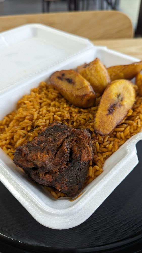 Mamaput Afrikana Restaurant & Kitchen