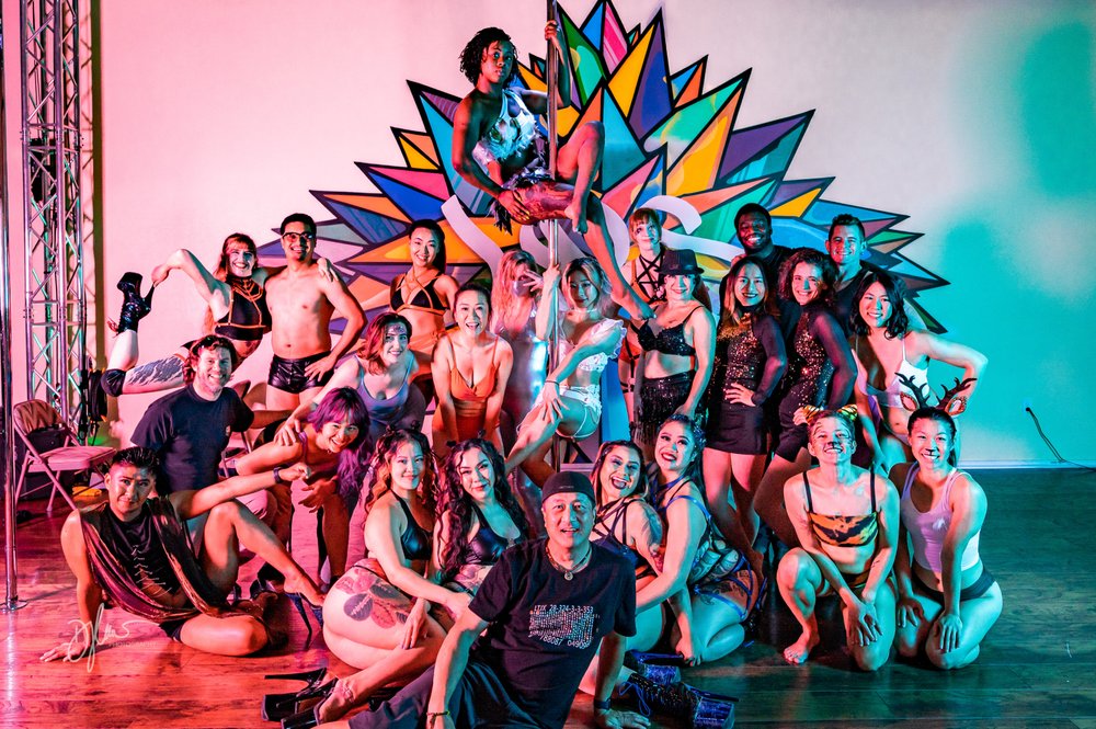 Ly's Pole Studio