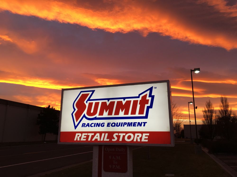 Summit Racing Equipment 21 Photos & 81 Reviews Auto Parts