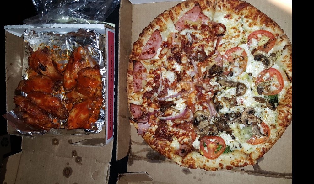 Pizza Pirates 97 Photos & 160 Reviews Pizza 2092 S Garey Ave