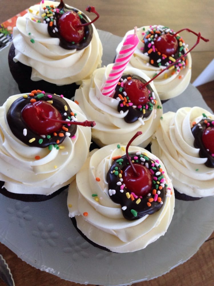 Sweet Pea Cakes Crystal Lake Sweet Pea Cakes Crystal Lake