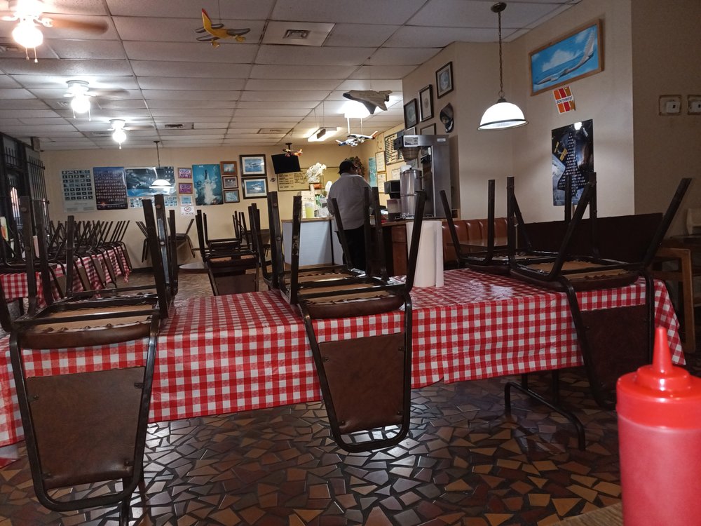 Shuttle Burgers & More