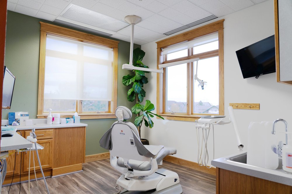 image of business Shine Dental