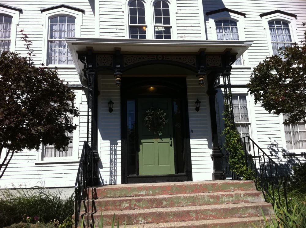 Blades Salon 22 Reviews Hair Salons 161 Main St, Wethersfield, CT