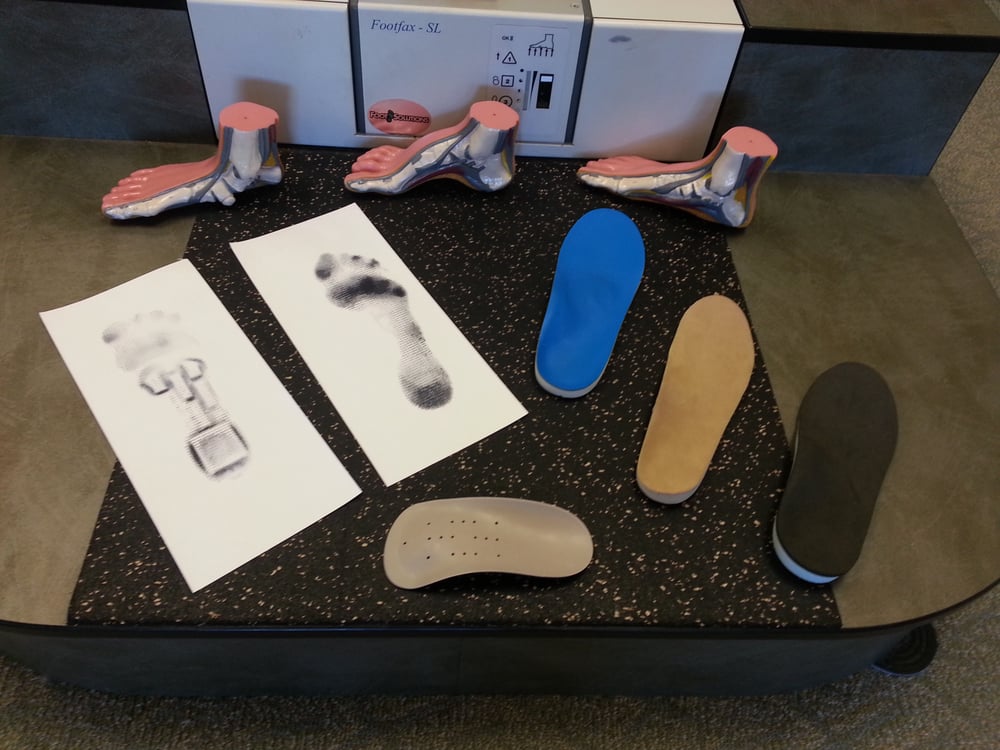 Foot Solutions in Box Hill Central mall information Foot Solutions carries one of the widest selections of versatile, stylish comfort footwear, including sandals, loafers, oxfords, boots and more to address your unique challenges and meet all of your needs, from casual, work and dress to athletic, therapeutic and medical.