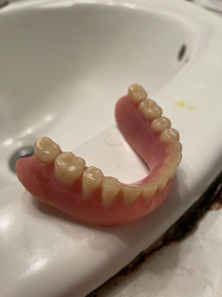 image of business Comfort First Family Dental