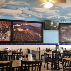 Las Pupusas 96 Photos 93 Reviews Latin American 7450 W Photo Of Las Pupusas Vegas Nv United States Dining Area