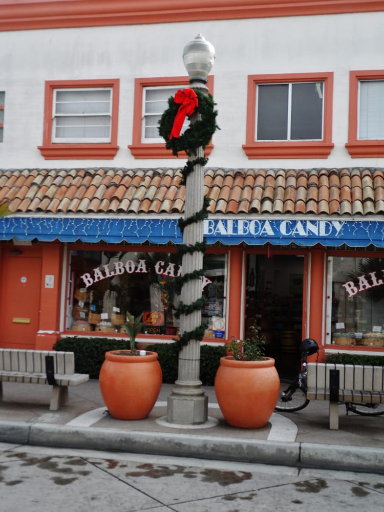 Balboa Candy 74 Photos & 61 Reviews Candy Stores 301A Marine Ave