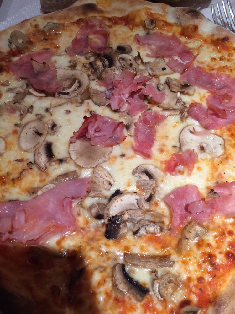 Pizza Pino 43 Photos & 65 Reviews Pizza 15 place Wilson, Jean