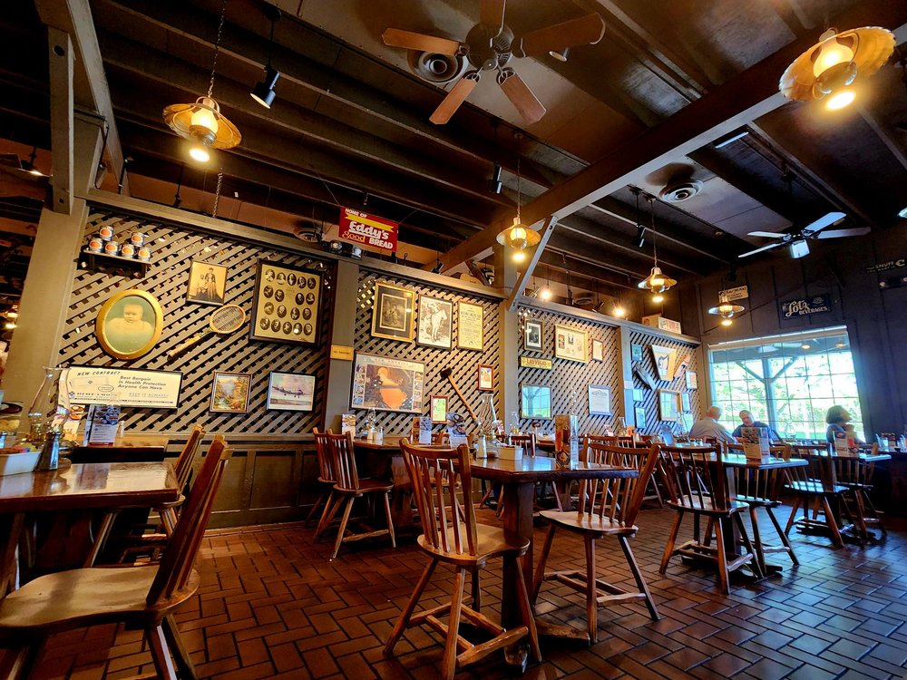 Cracker Barrel Old Country Store