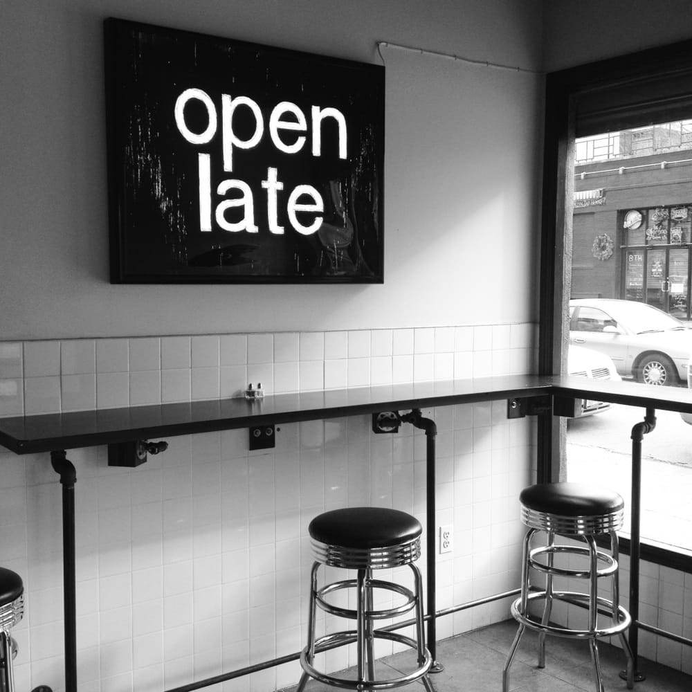 Brooklyn Bird - CLOSED - 12 Photos & 27 Reviews - Chicken ...