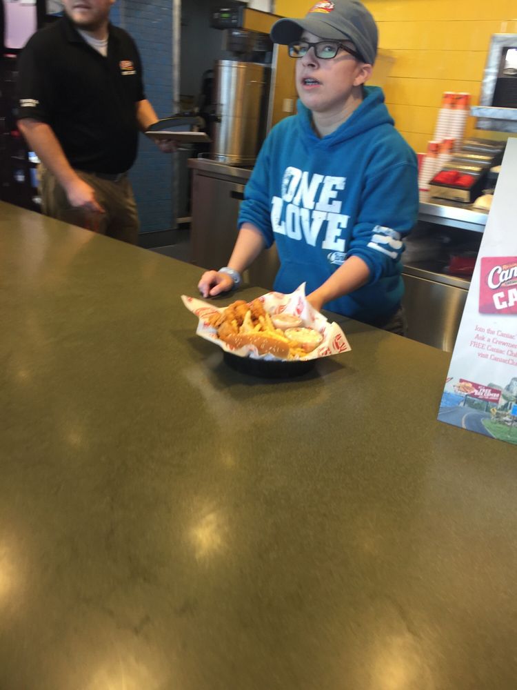 Raising Cane’s Chicken Fingers 11 Reviews Fast Food 1600 Dallas