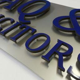 IADS － Dublin, 愛爾蘭的相片。3D lettering, Shop fronts!!!
IADS.ie- quality included!!!