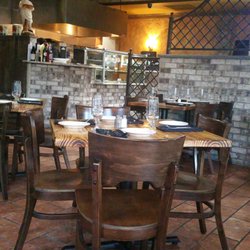 Pazzo Pizzeria Trattoria Closed 13 Reviews Italian 575 Photo Of Pazzo Pizzeria Trattoria Armonk Ny United States Casual But