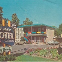 Terrace Beach Motel Closed Hotels 841 E Front St Traverse Photo Of Terrace Beach Motel Traverse City Mi United States 1950 Postcard