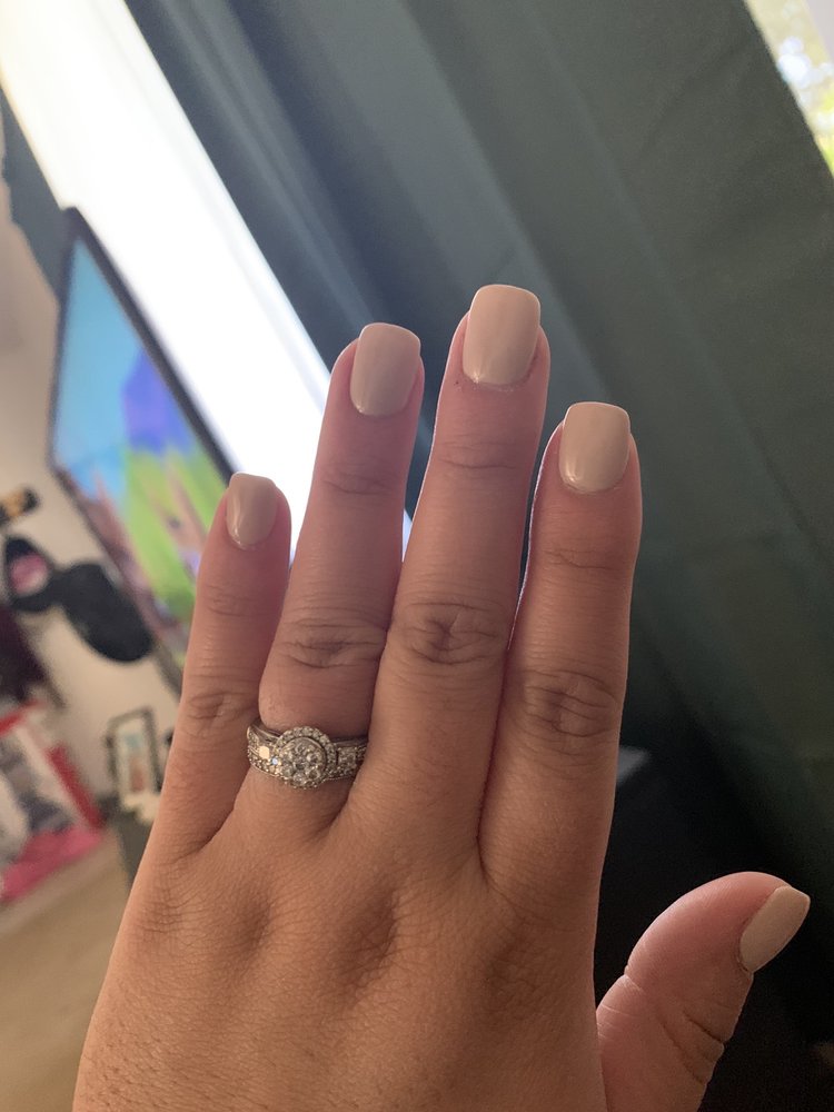 Woodland Nails