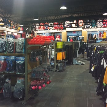 The Hockey Shop Source For Sports - 10 Photos & 23 Reviews - Hockey ...