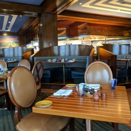 Photos For Schooners Coastal Kitchen Bar Inside Yelp