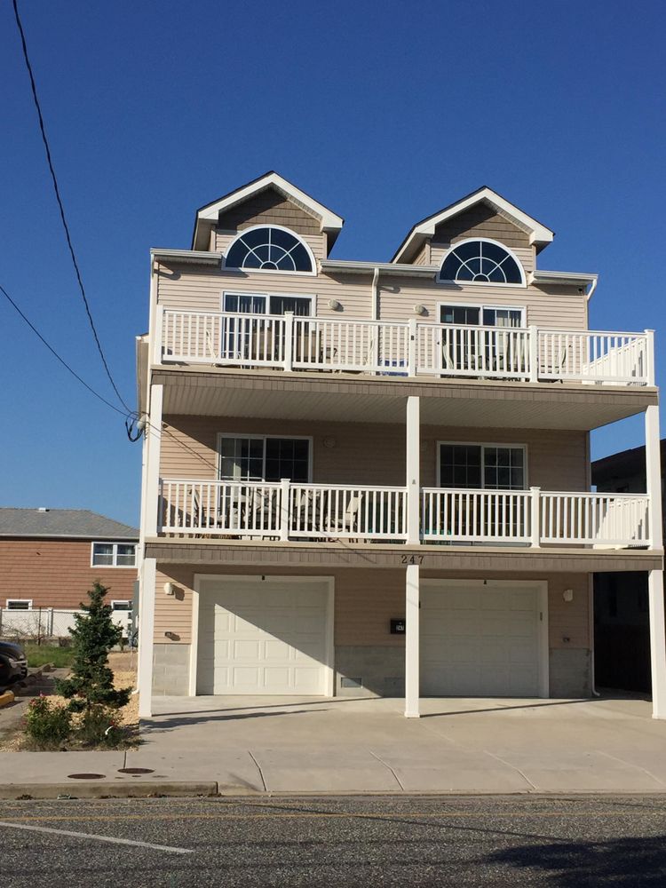 Wildwood Vacation Homes Vacation Rentals 247 E Burk Ave, Wildwood
