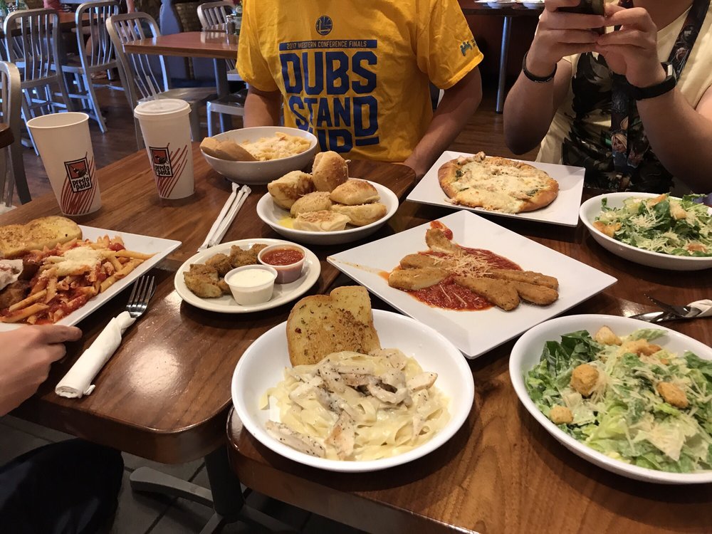 Presto Pasta 61 Photos & 79 Reviews Italian 1025 Broadbeck Rd