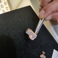 Elegant Jewelers 20 Photos 99 Reviews Jewelry 1600 Saratoga Photo Of Elegant Jewelers San Jose Ca United States Nice