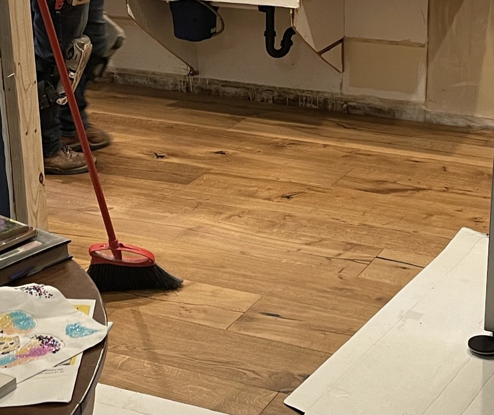 image of business Discount Hardwood Floor & Moulding