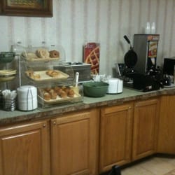 Quality Inn Suites Closed 12 Reviews Hotels 11043