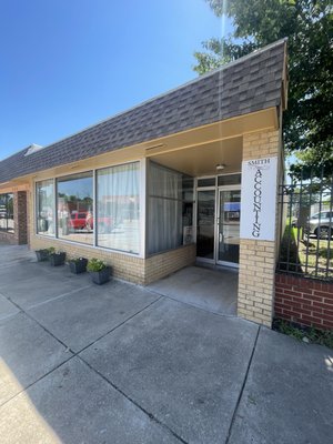 Smith Accounting & Tax Service