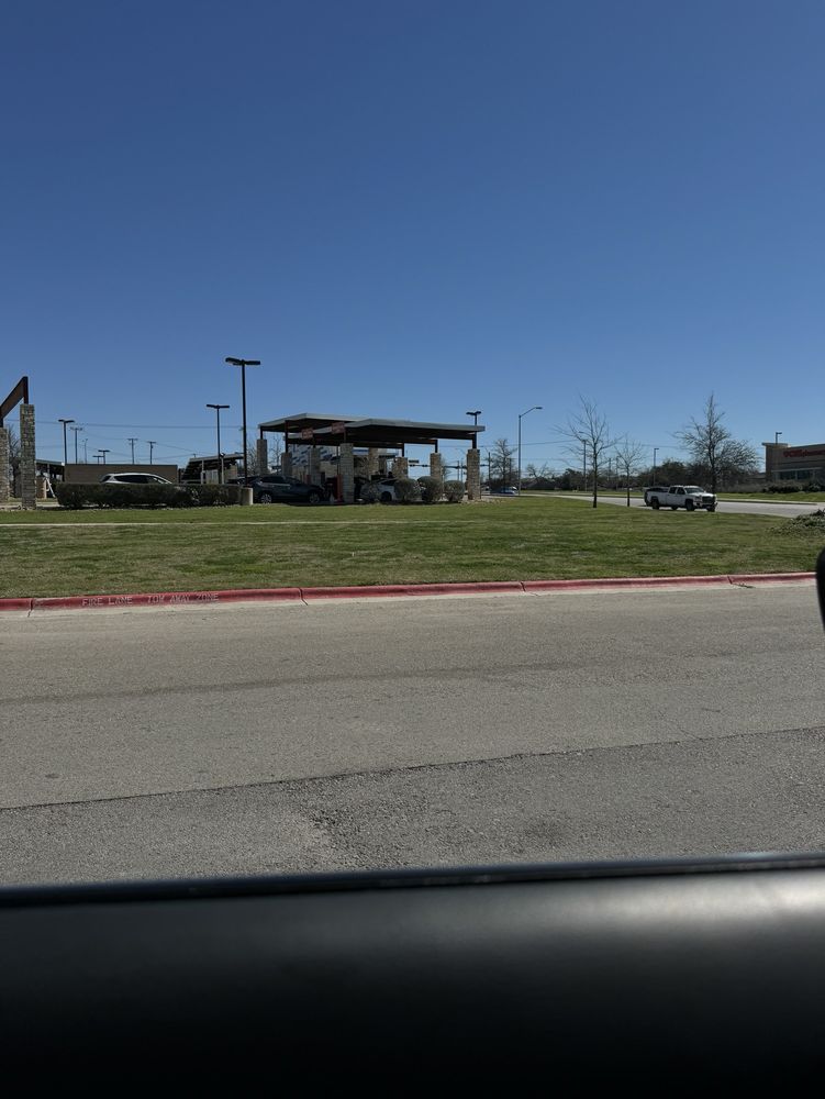 Go Car Wash, Round Rock Roadtrippers